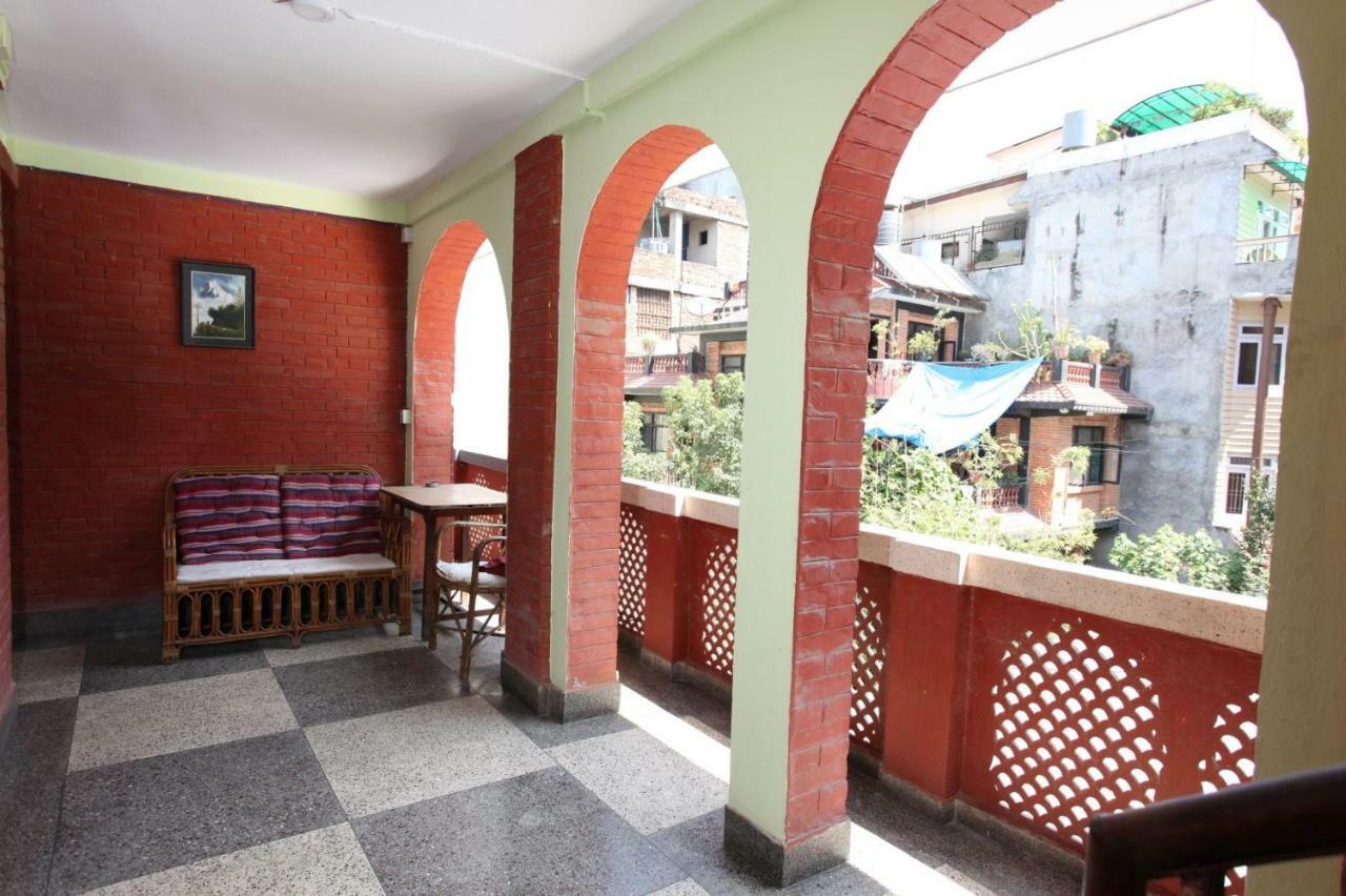 Kathmandu Garden House Hotell Eksteriør bilde